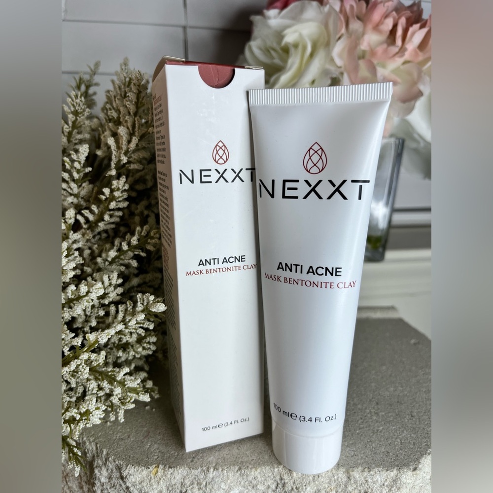 NIB - NEXXT - Anti Acne Mask Bentonite Clay
